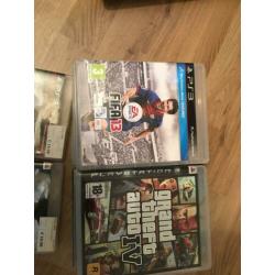 Playstation 3 met 3 controleurs en spellen