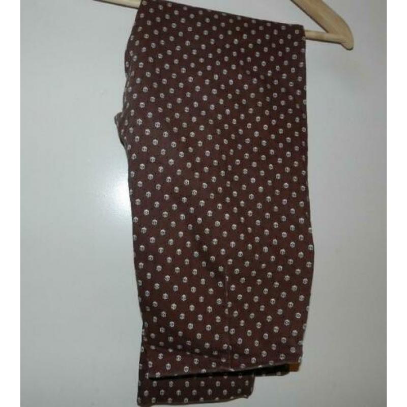 Bruine gedessineerde H&M broek met zijrits, maat 40.