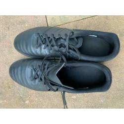Nike tiempo Kunstgras voetbal schoenen 47/48