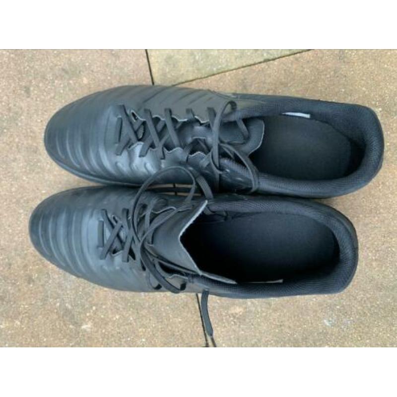 Nike tiempo Kunstgras voetbal schoenen 47/48