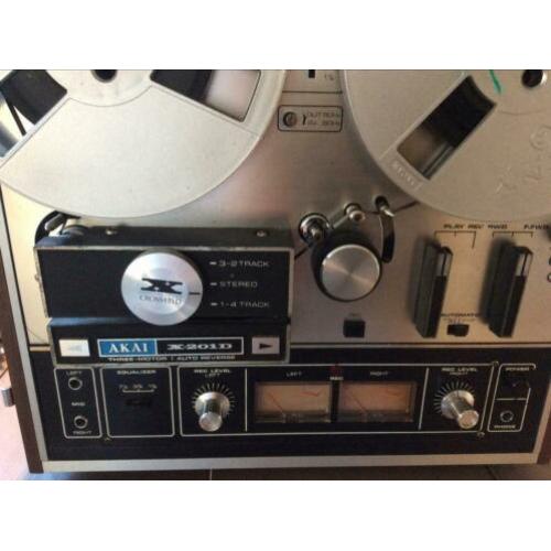 TE KOOP. OUDE AKAI GX201d VINTAGE BANDRECORDER
