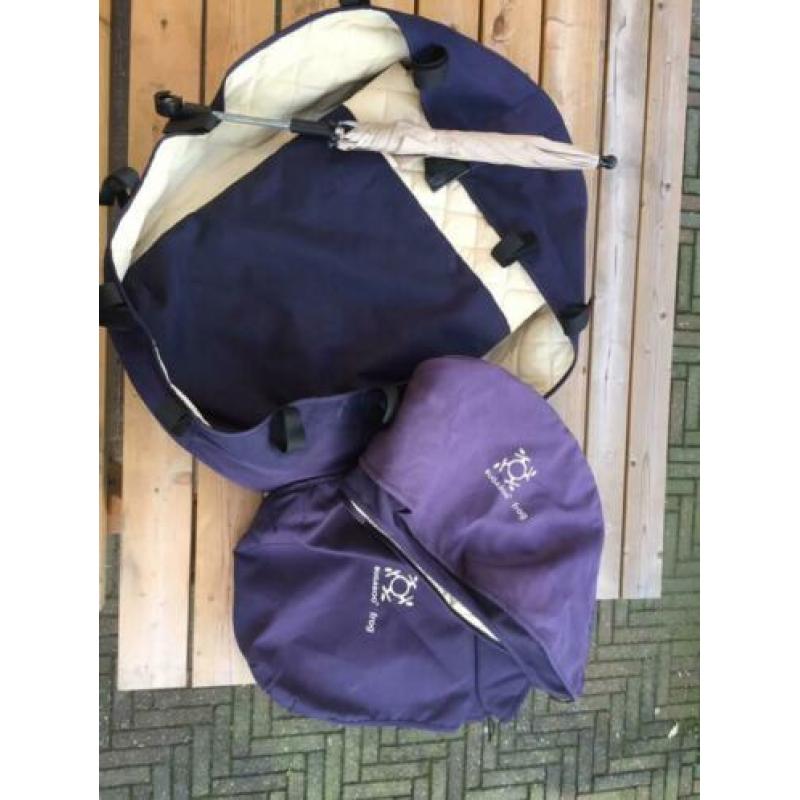 Bugaboo Frog blauw met roze kap