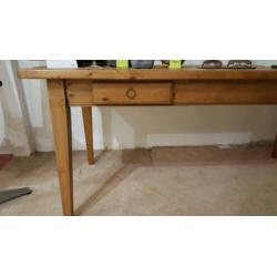 Grenen tafel als nieuw strak