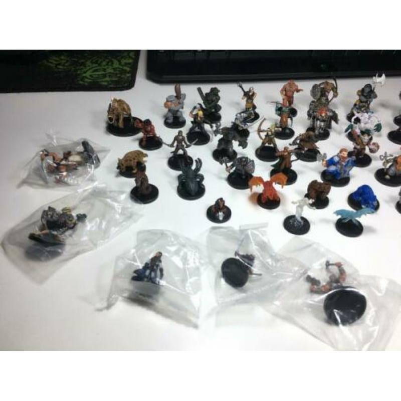Dungeons & Dragons Miniatures Lot Huge Lot 55 Miniatures