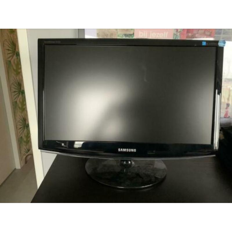 Samsung monitor Model 2233SN