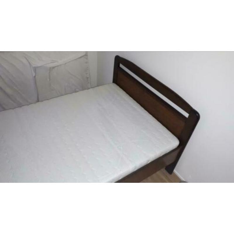 Bed extra lang en breed