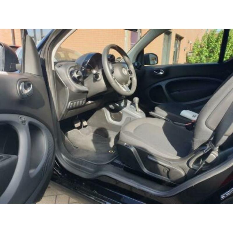 smart fortwo cabrio 1.0 Prime stoelverwarming , garantie!