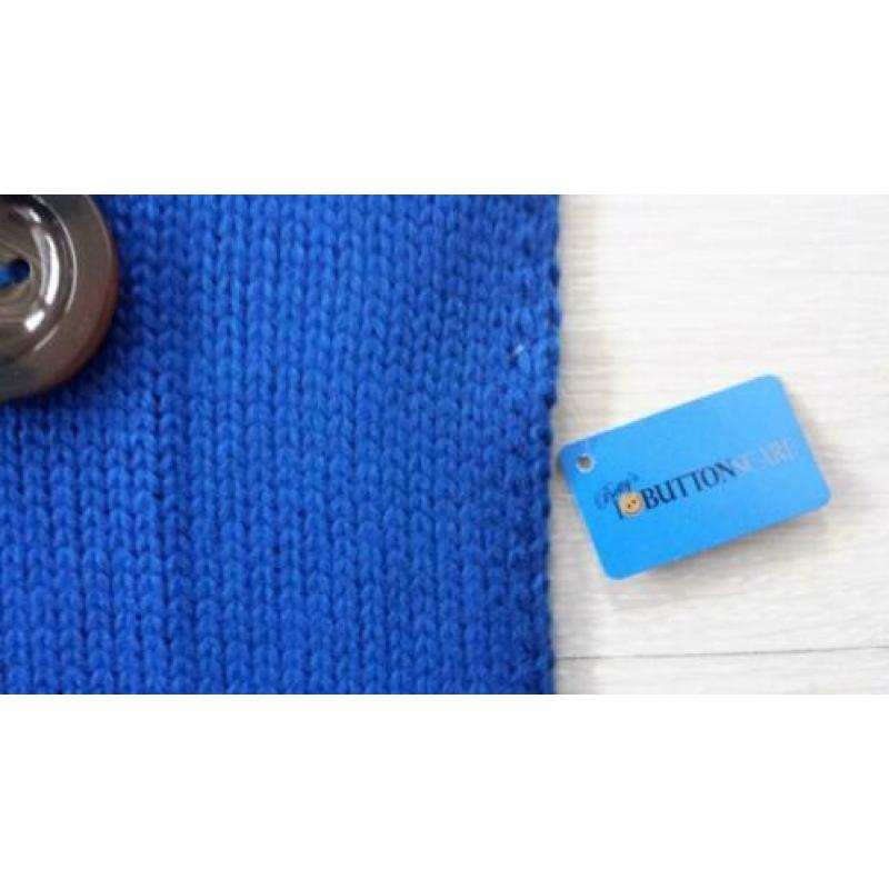 NIEUW en ongebruikte koningsblauwe buttonsjaal