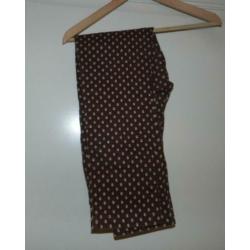 Bruine gedessineerde H&M broek met zijrits, maat 40.