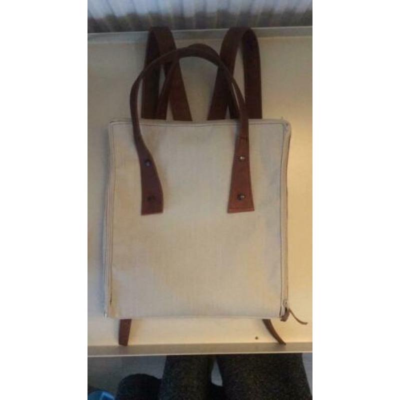 Simpele rugtas met shopper handvatten