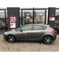 Opel Astra 1.4 Edition Turbo 6/12 M Garantie