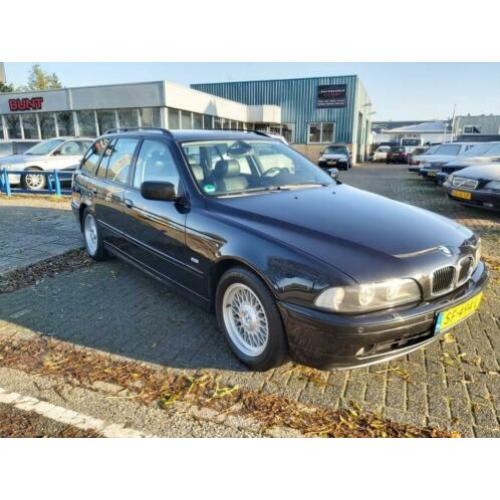 BMW 5-serie Touring 525i Executive