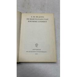 Oud boek De martelgang van Kromme Lindert door A.M. de Jong