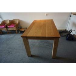 Eetkamertafel eiken