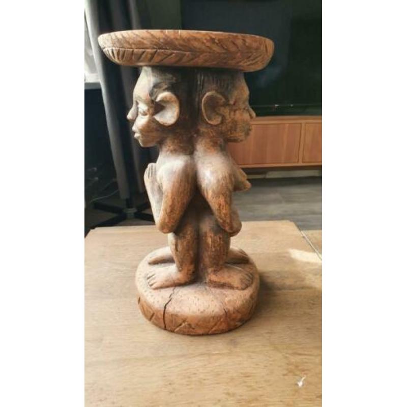 Afrikaans beeldje of bijzet tafeltje