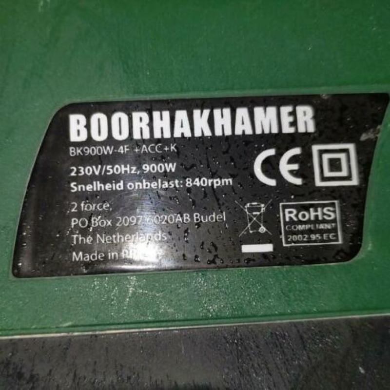 Boor breekhamer 2force 900w met beitels en boren in koffer