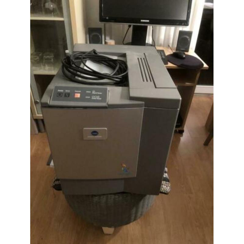 Konica Minolta magicolor 2300w
