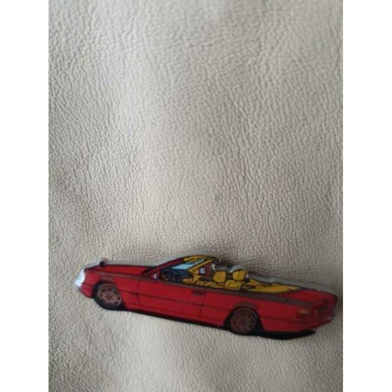 Mercedes spelden