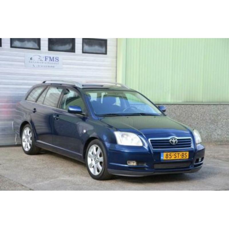 Toyota Avensis Wagon 2.0 VVTi Linea Luna BJ'06 Airco Trekhaa