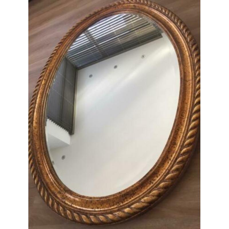 Spiegel brocante, vintage goudkleurige houten lijst