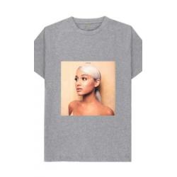 Zelf gemaakte Ariana Grande t-shirts
