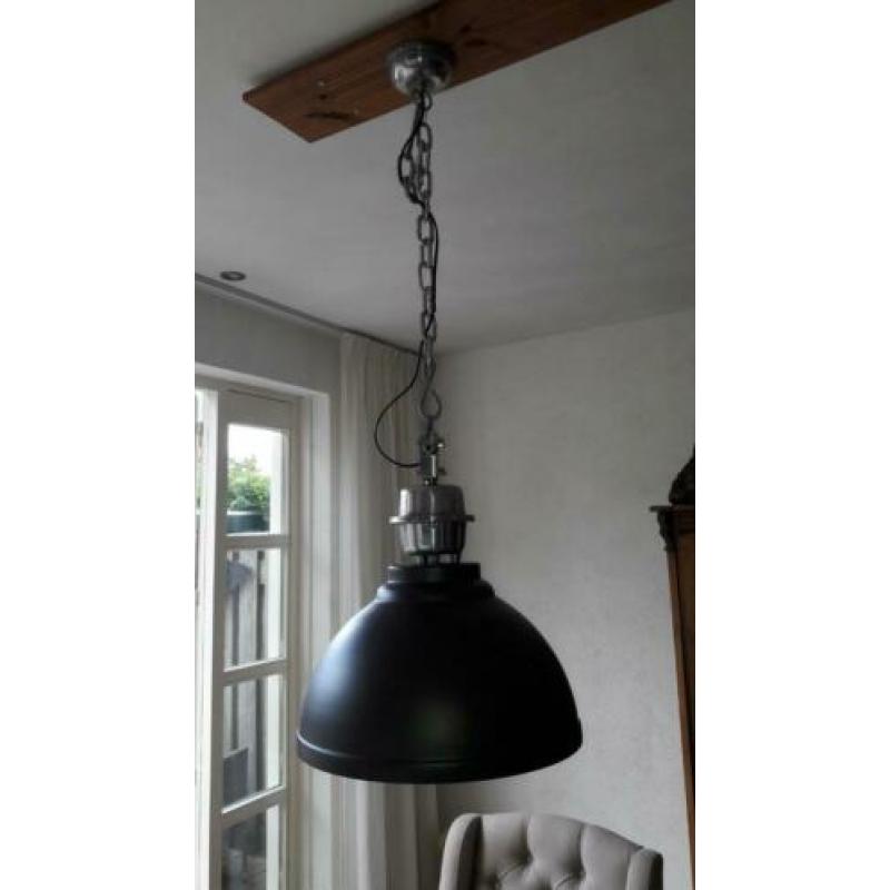 Industriële robuuste hanglamp(en)