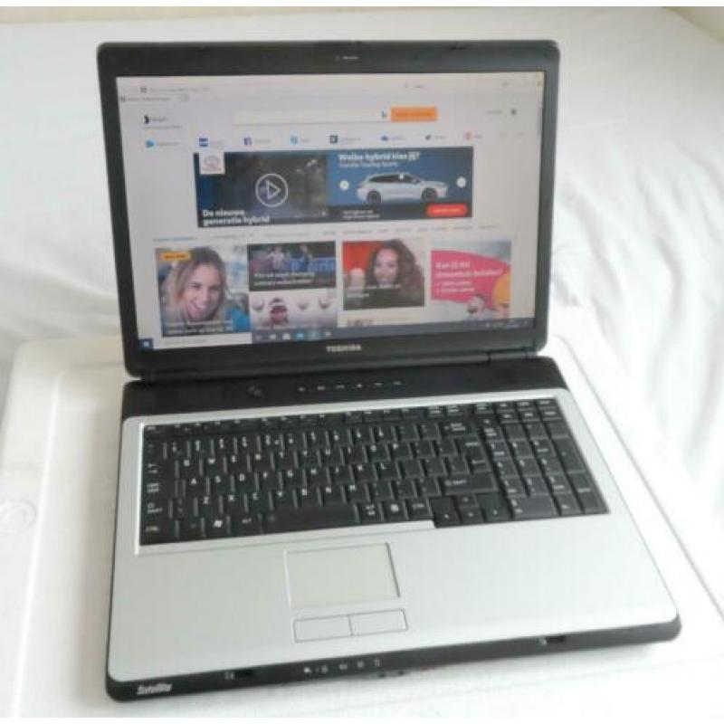 Toshiba Satellite L350 D . Windows 10 Pro ,Office 2013 Pro.