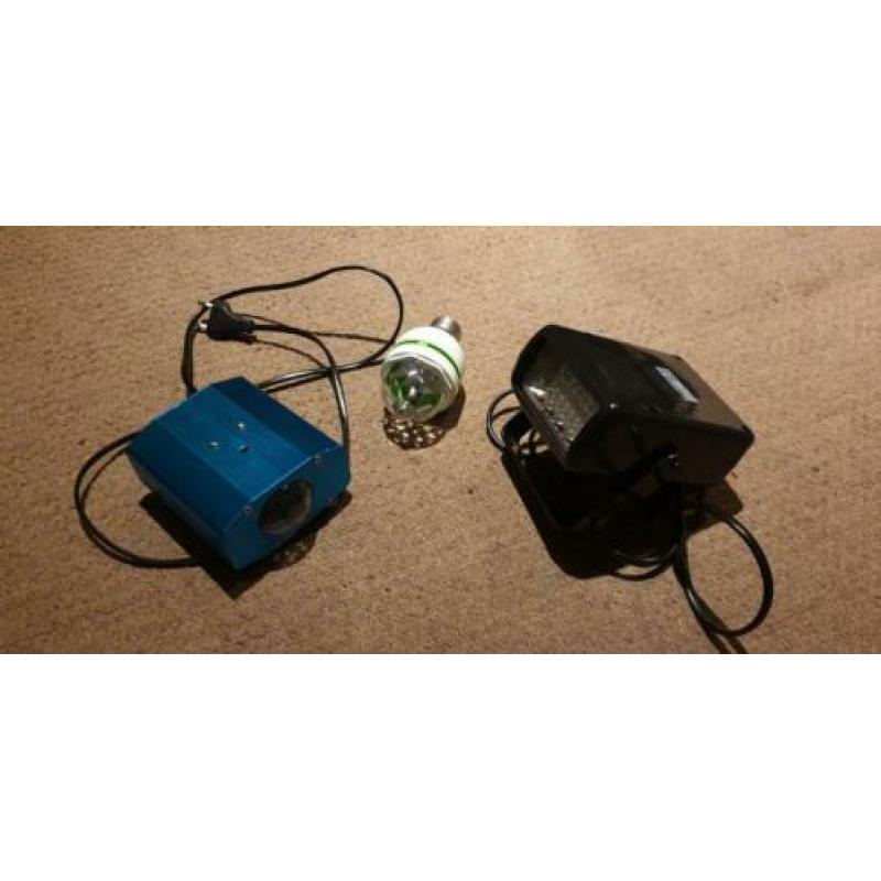 Stroboscoop, blue light, water effect, en disco lamp