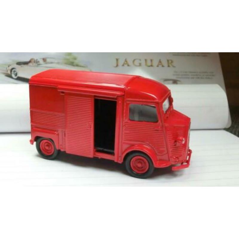Welly Citroen HY 1:43
