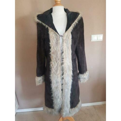 Mooie suede dames jas. Maat: L/ 40
