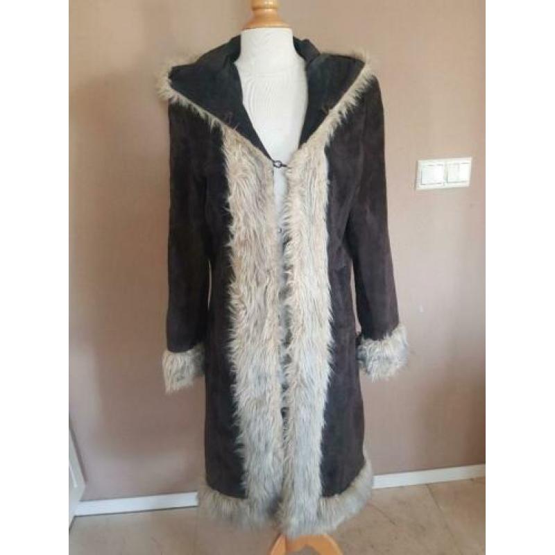 Mooie suede dames jas. Maat: L/ 40
