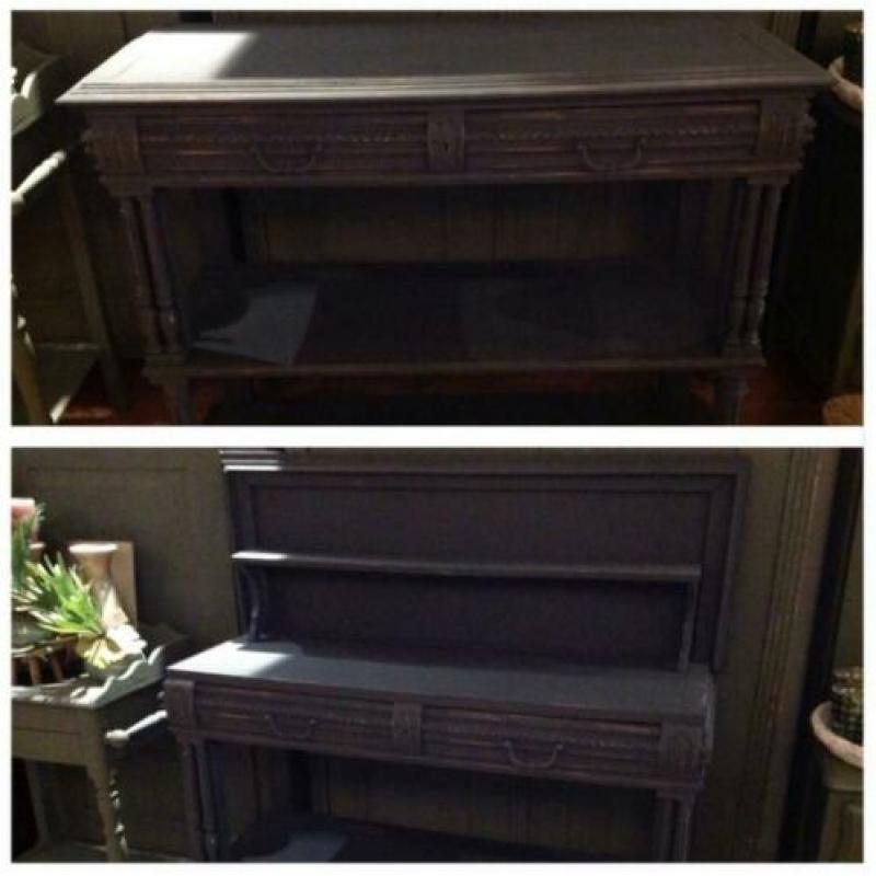 Antieke sidetable met opstand, etagère tafel, haltafel VdlM