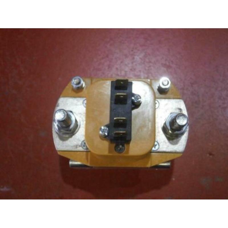 Relais ZLJ-200A, 24 V Spoel, 200 Amp