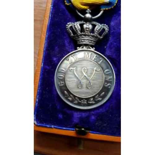 Koninklijke Onderscheiding 1880 Willem II zilver