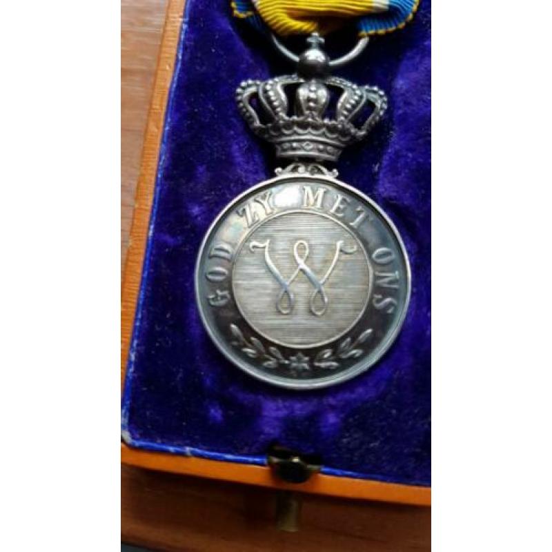 Koninklijke Onderscheiding 1880 Willem II zilver