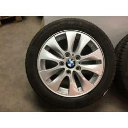 Bmw 1 serie Originele 16 inch Velgen met Winterbanden + TPMS