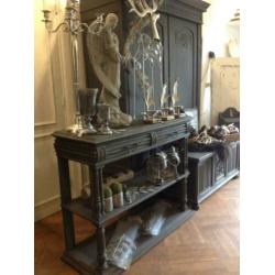 Antieke sidetable met opstand, etagère tafel, haltafel VdlM