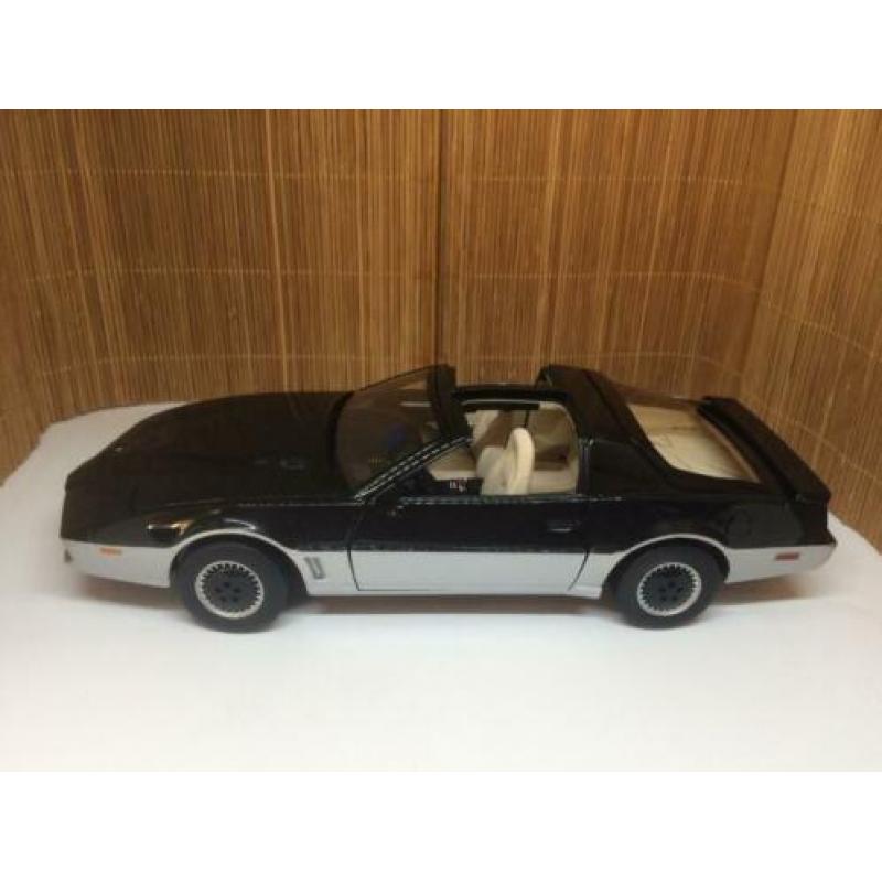 Knight Rider K.A.R.R. 1:18 Hotwheels Elite