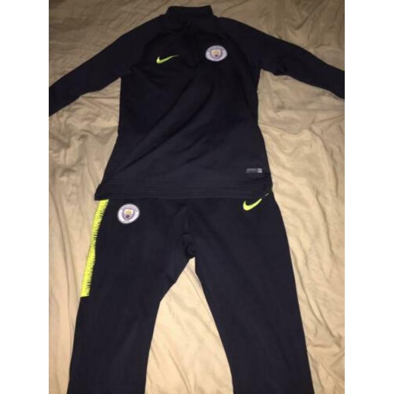 Manchester city trainingspak s (stone island,moncler,gucci)