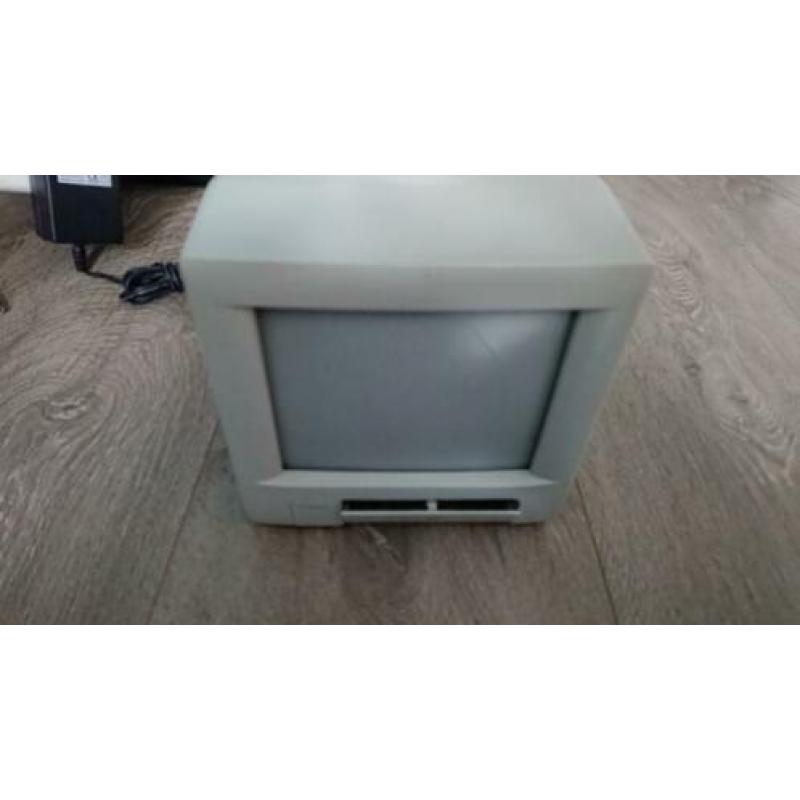 Monitor 5 a 6 inch