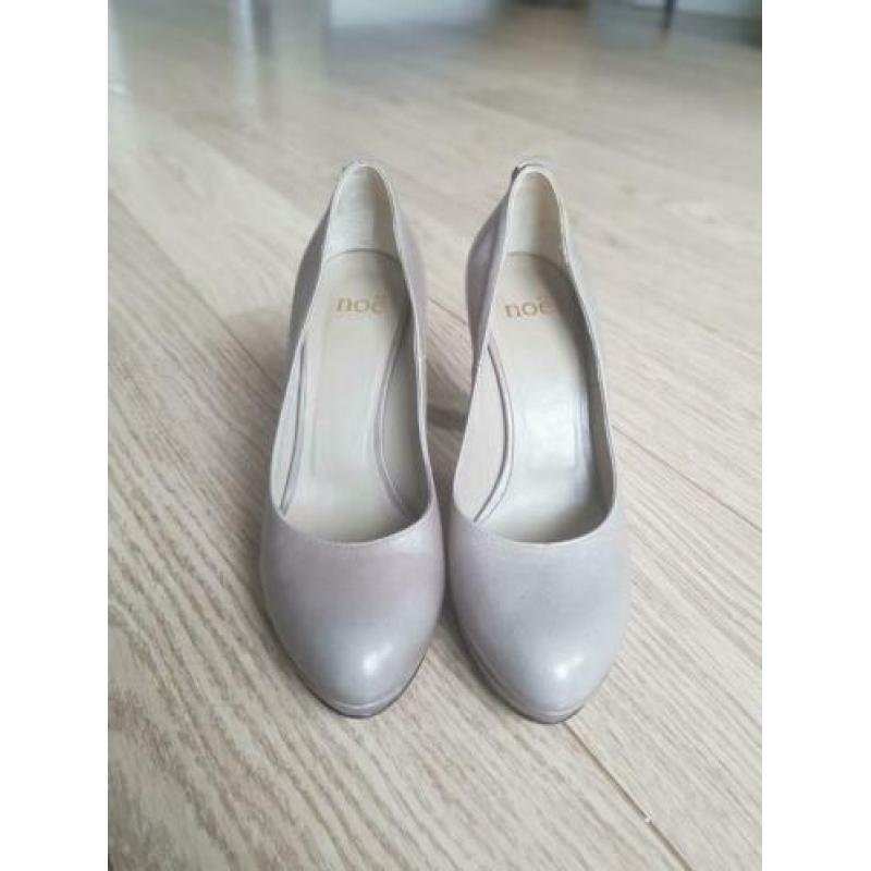 Pumps leer maat 37