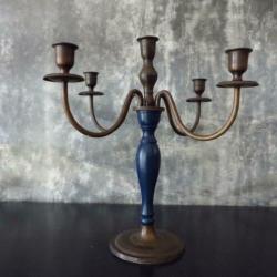 Antieke kandelaar blauw