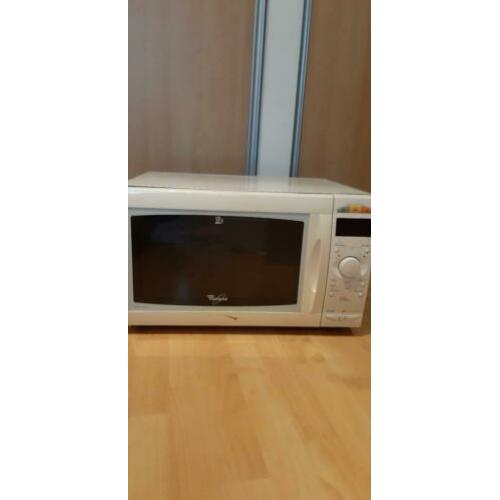 Whirlpool combi magnetron oven.