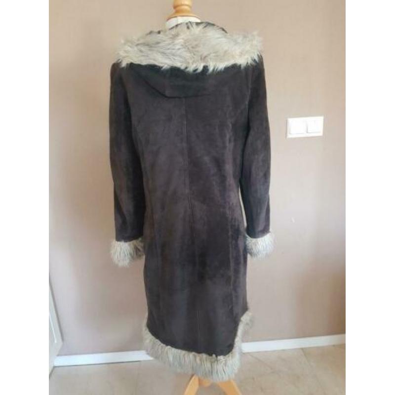 Mooie suede dames jas. Maat: L/ 40