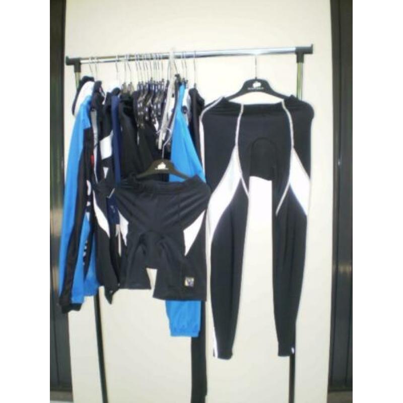 xxx 27-2 NIEUWE WIELERKLEDING NU VOOR MAAR 15 EURO PER STUK