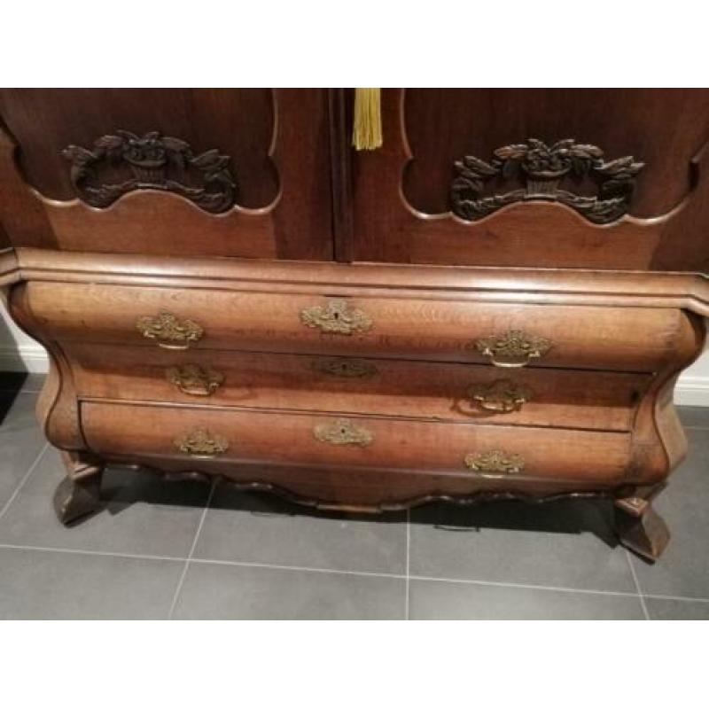 Dubbel gebogen Kabinet Hoog 235 cm
