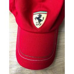 Scuderia Ferrari baby pet cap petje nekbescherming ± 2 jr 86