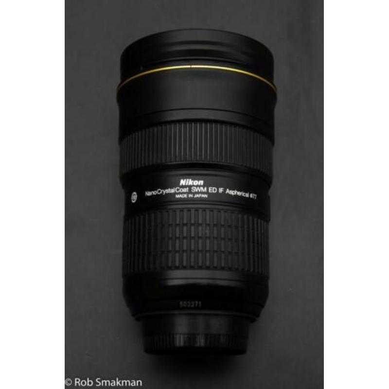 Nikon AF-S 24-70mm 2.8 lens
