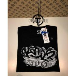Kaws t-shirt zwart