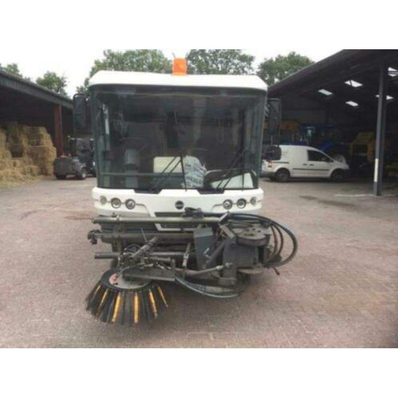 Veegwagen ravo 540st